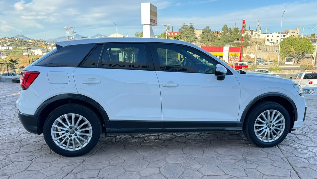 AUDI Q2 TFSI 2019