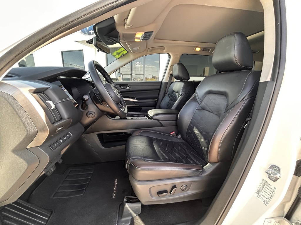 NISSAN PATHFINDER EXCLUSIVE 2023