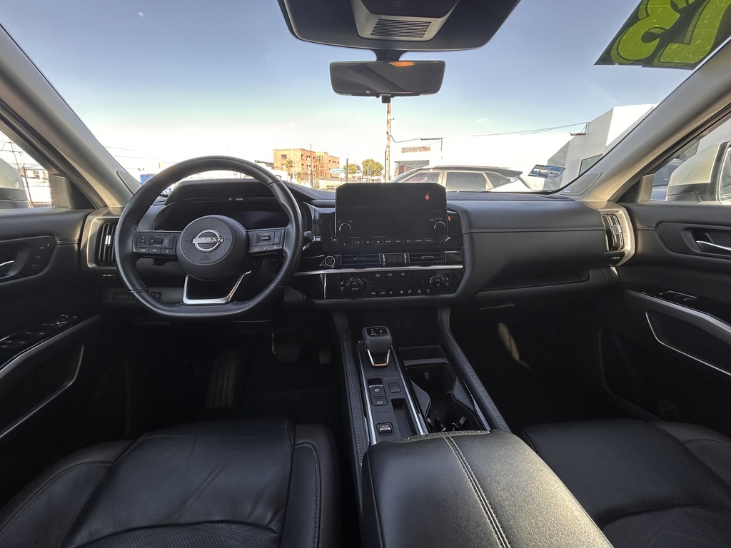 NISSAN PATHFINDER EXCLUSIVE 2023